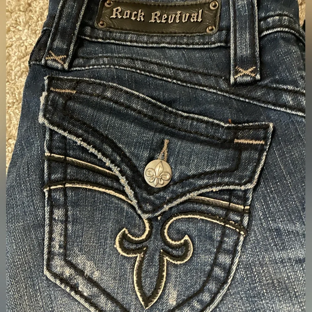 ROCK REVIVAL - Picture 2 of 3